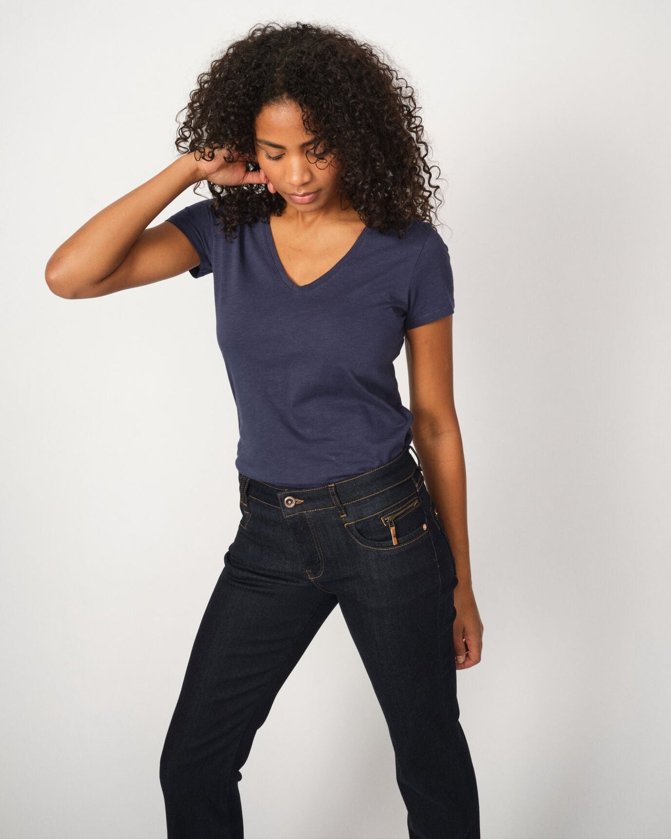 Modelshot / Dark Blue / Detail